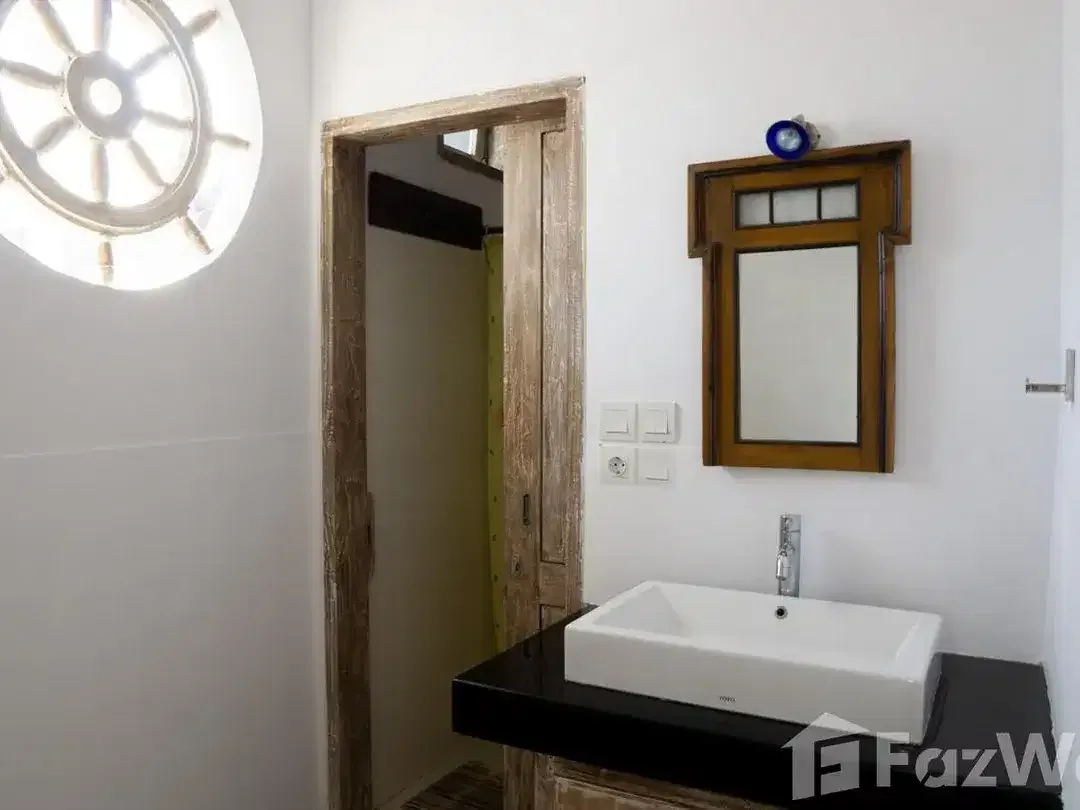 Hot Listing: 4-Storey Apartment in SEMINYAK BALI - Image 9 of 9