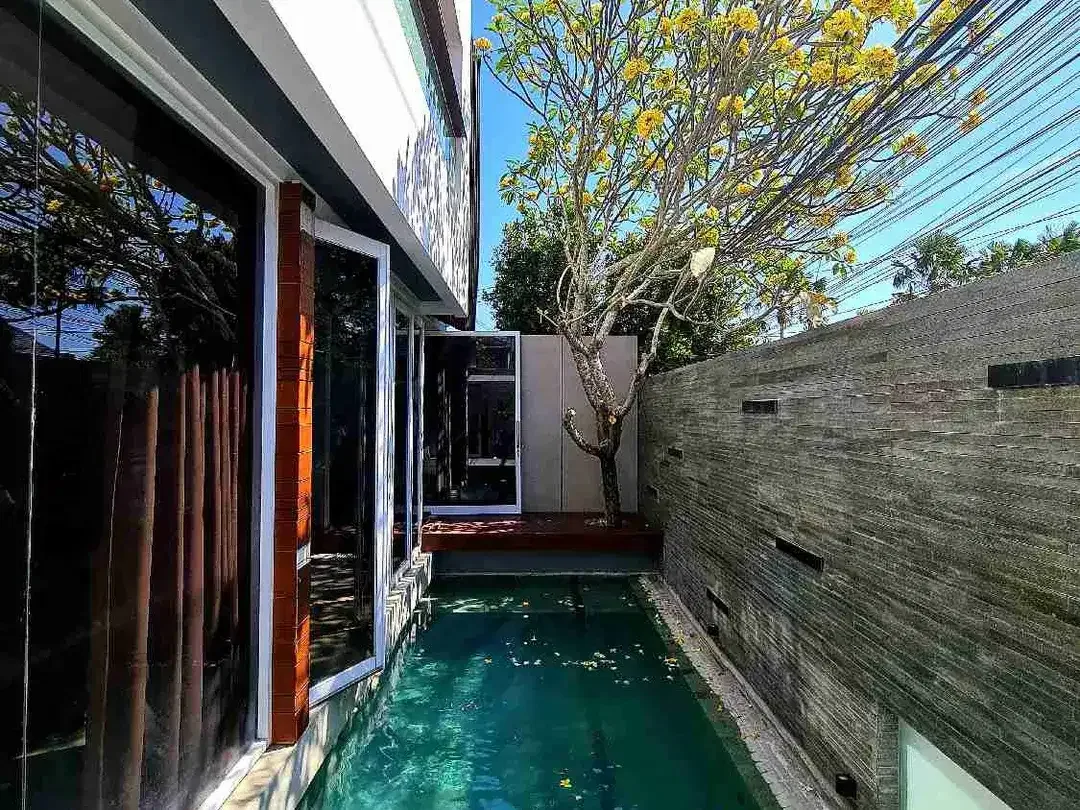 Villa modern tropis umalas Kerobokan Bali - Image 2 of 10