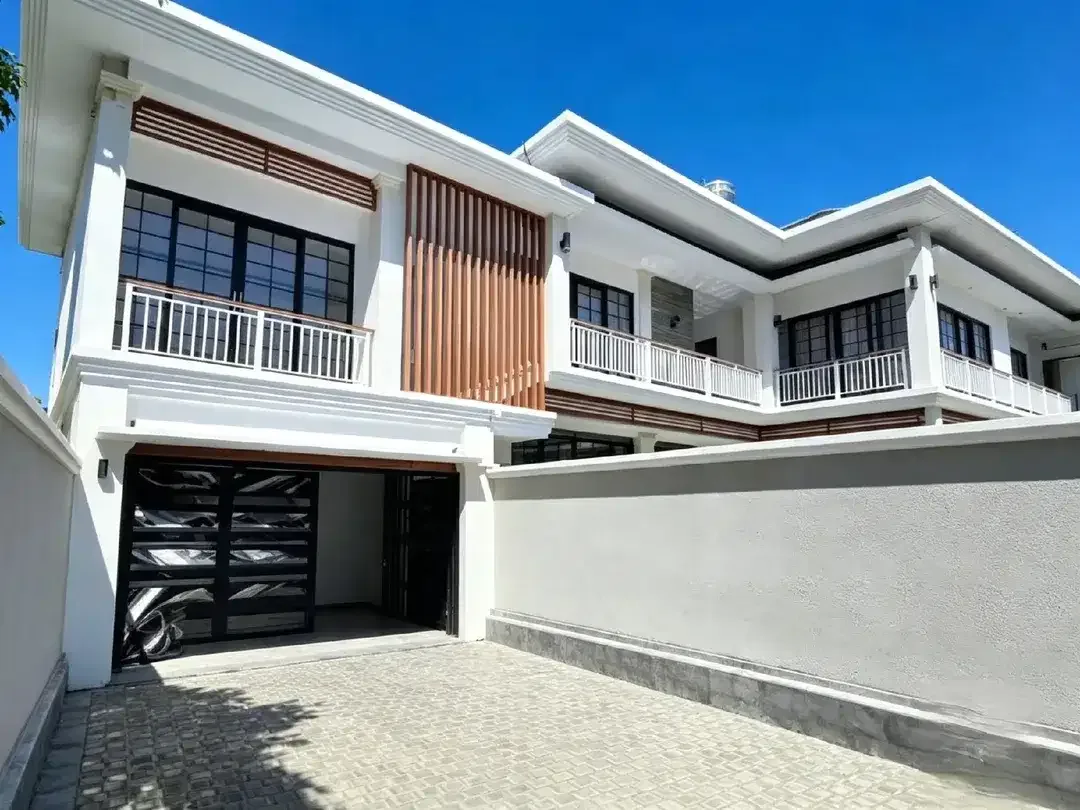 RUMAH VILLA TAMAN PANTAI JIMBARAN PULAU BALI - Image 2 of 10