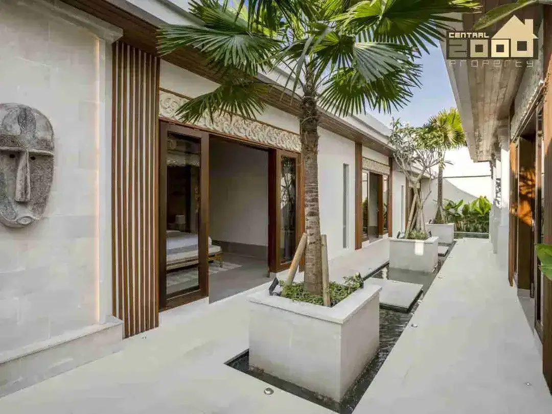 Tropical Modern Villa For Sale In Kerobokan Bali - Image 4 of 10