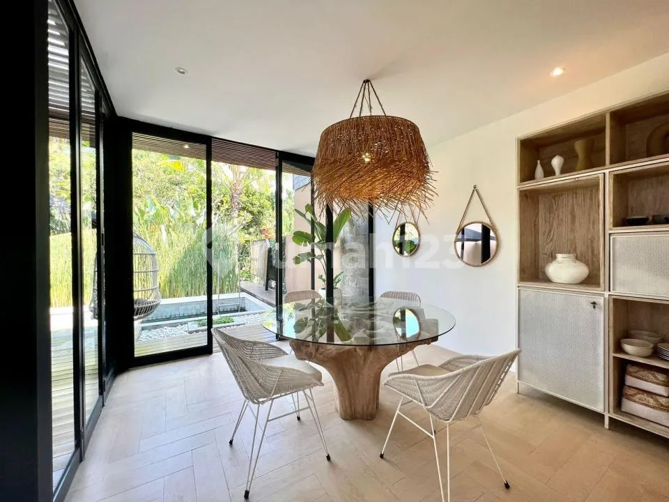 Villa Full Furnish With Pool Strategis Dekat Atlas, Finns, Canggu - Image 2 of 4