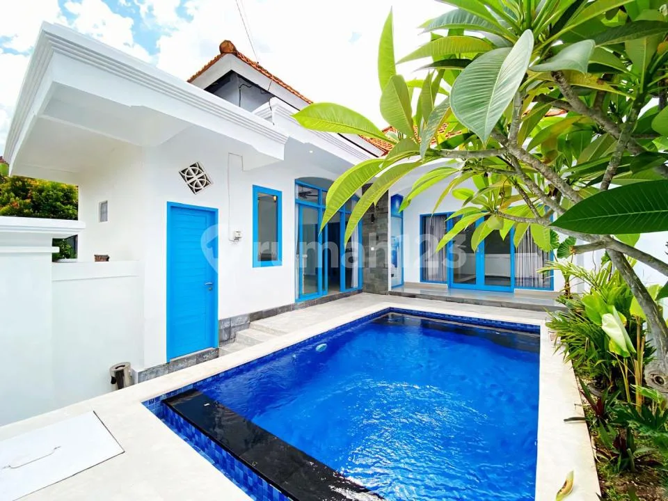 Stunning 2-Bedroom Villa For Yearly Rental In The Heart Of Canggu - Image 1 of 4