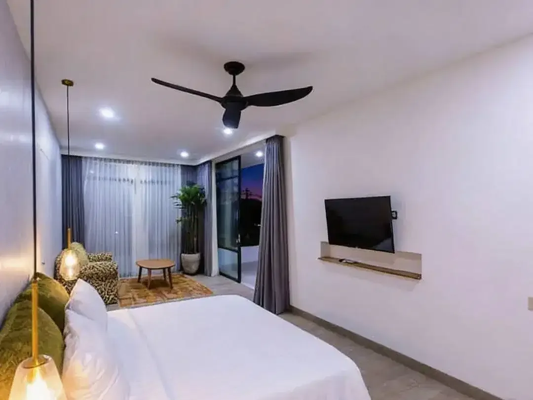 Di Sewakan Luxury Villa 5 Bedroom - Lokasi Kayu Tulang, Canggu, Bali - Image 2 of 10