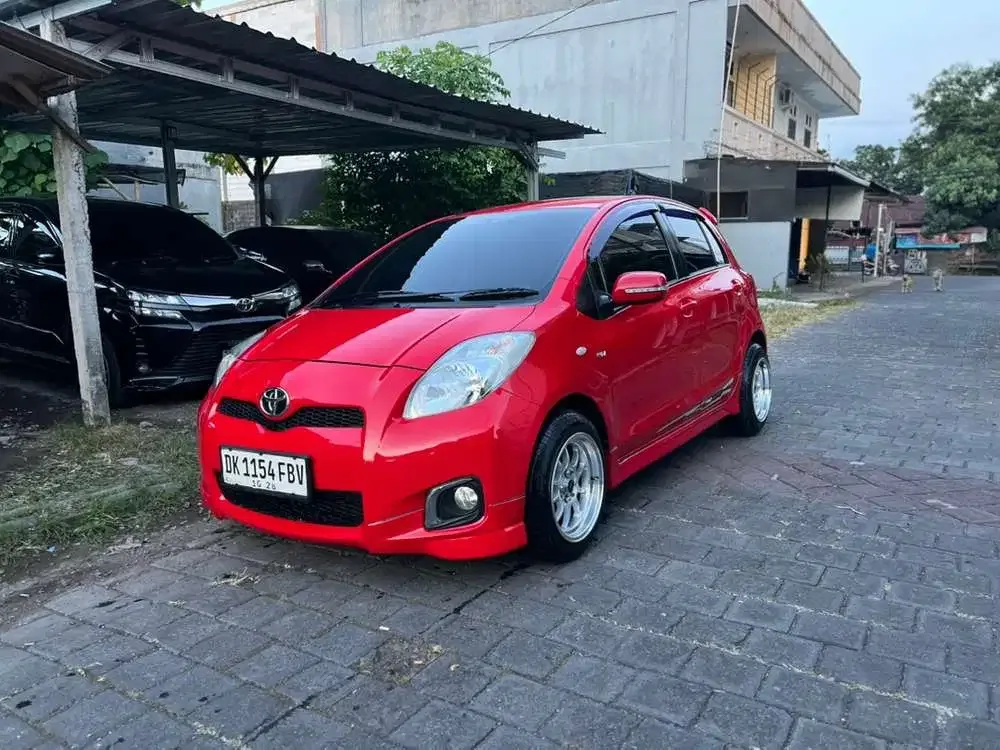 Toyota Yaris E trd 2013 matic,facelift - Image 1 of 10