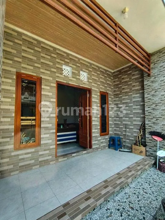 Amr-035.Sjy | Rumah Sewa Nyaman di Peguyangan Denpasar Utara - Lokasi Strategis - Image 2 of 4