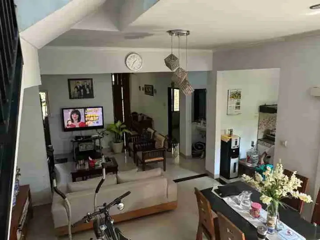 RUMAH NYAMAN DAN ASRI DI BUDUK - Image 6 of 10
