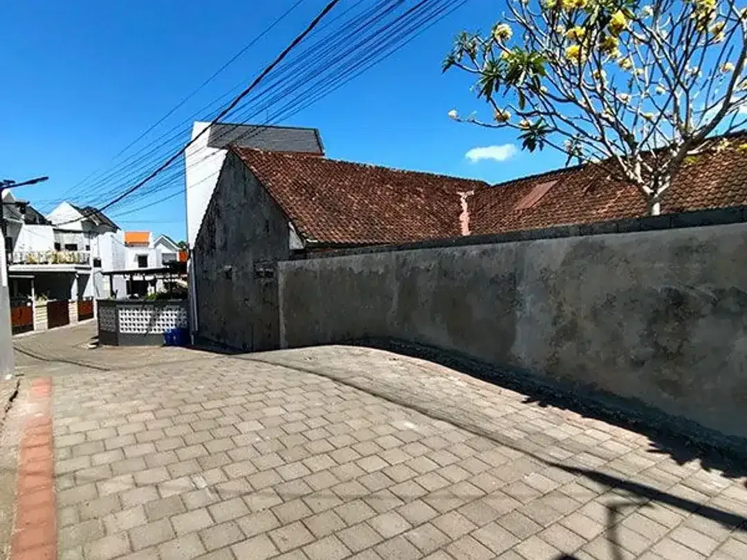 Ams-059.Sjy | Investasi Cerdas di Denpasar Utara! Tanah Komersial Jl. Astasura Siap Bangun Ruko - Image 9 of 10