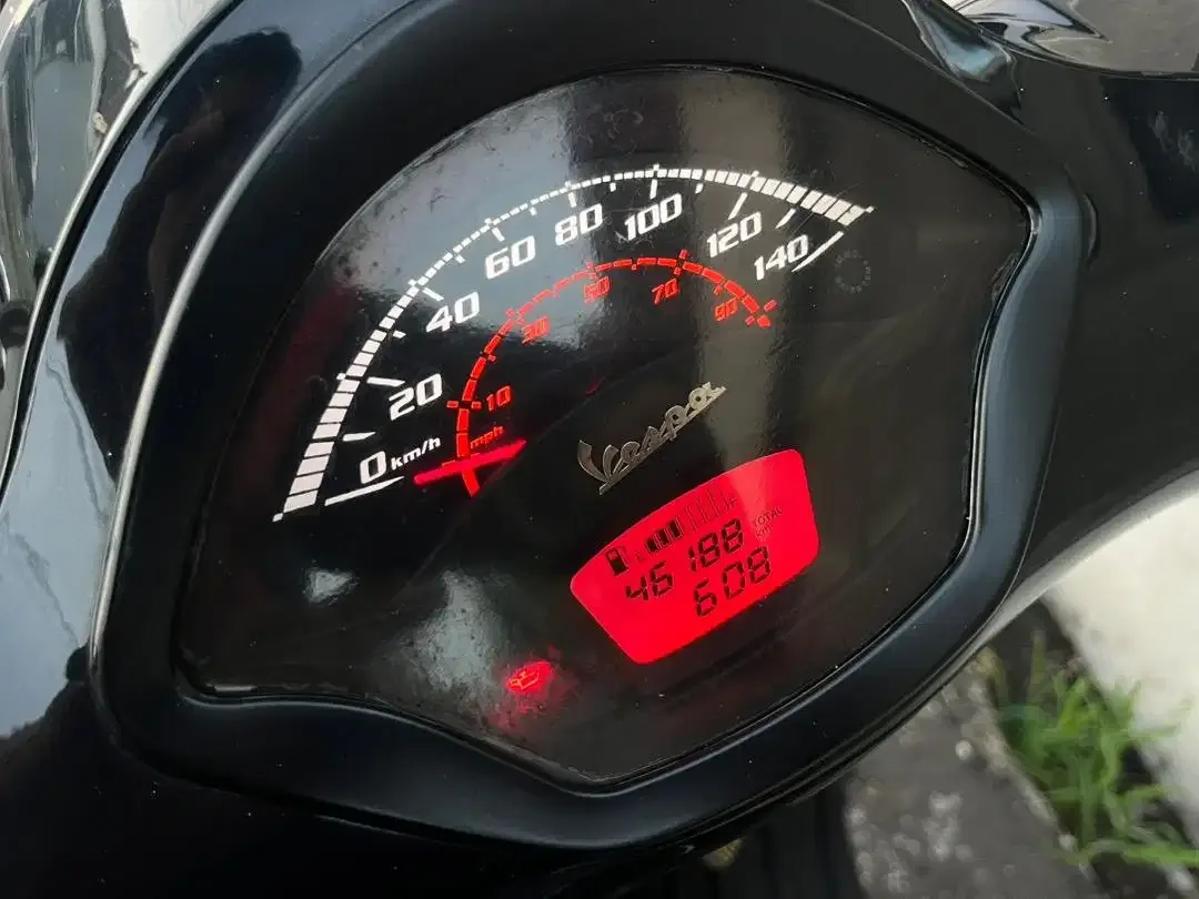 Vespa GTS 150 i-Get 2020 PMK 2021 - Image 3 of 7