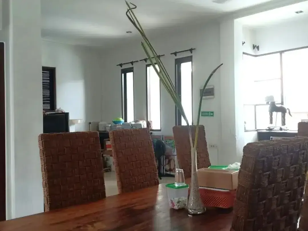 DIJUAL DAN DISEWAKAN RUMAH ATAU VILLA DI PADANGSAMBIAN KLOD DENPASAR - Image 5 of 9