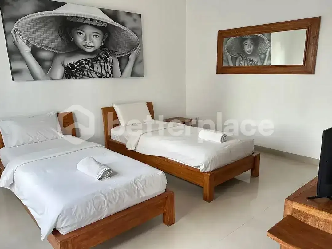 Impressive Six-Bedroom Residence in Seminyak Blending Enclosed Comfort with Open Tropical Elegance - Image 10 of 10