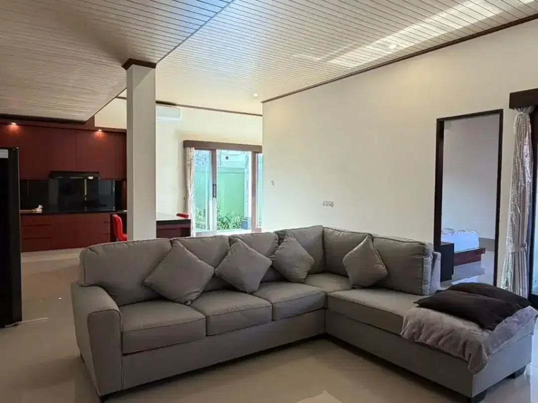 BRAND NEW VILLA IN WEST SANUR - Image 4 of 10
