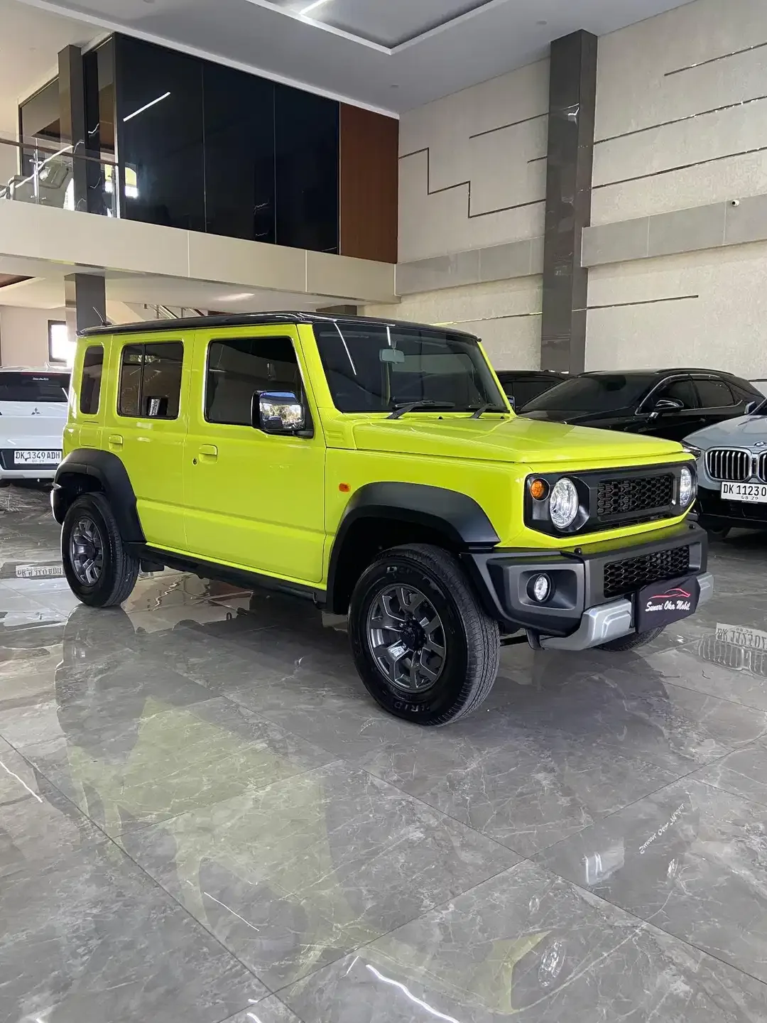 Jimny 5 Door 4x4 Matic 2023 Low KM 16rb - Image 1 of 10