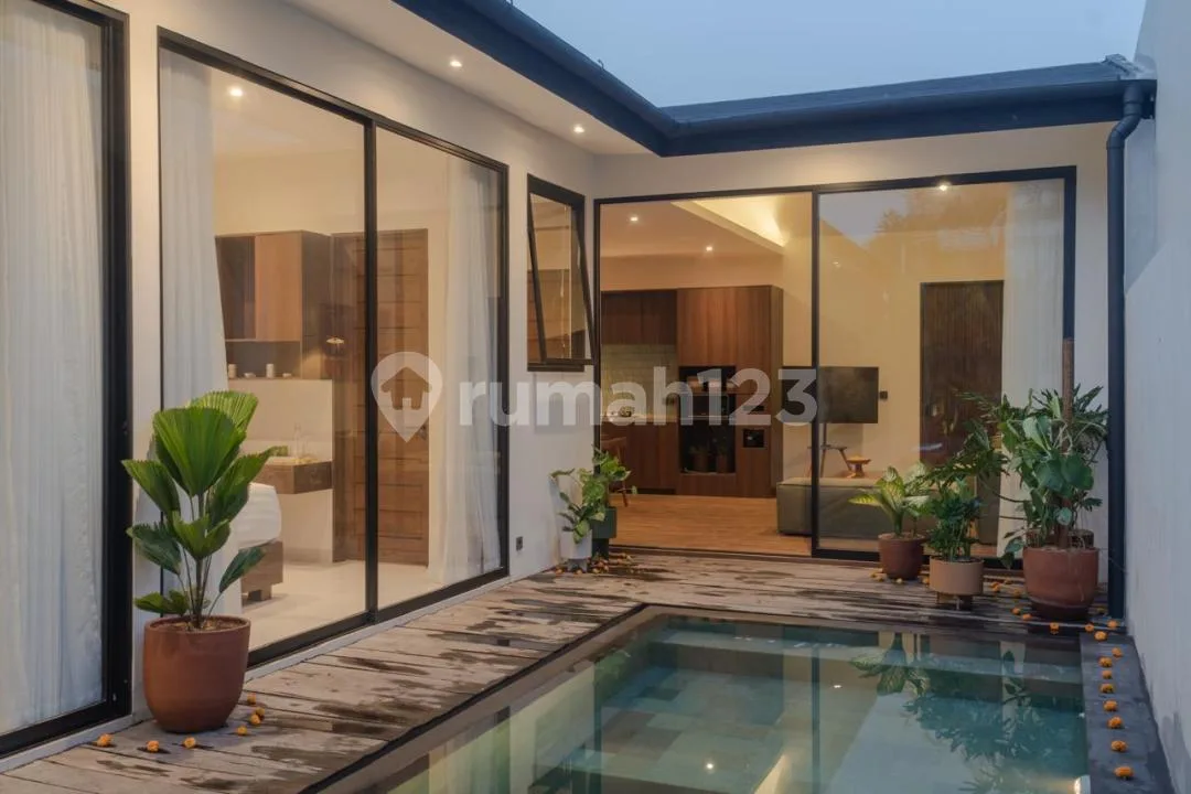 For Lease 23 Years 2 Bedrooms Villa In Umalas Kerobokan - Image 1 of 4
