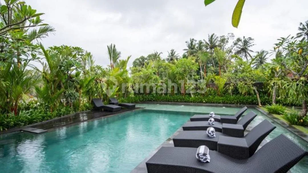 Villa Mewah View Sawah Full Furnished di Sukawati Gianyar - Image 2 of 4