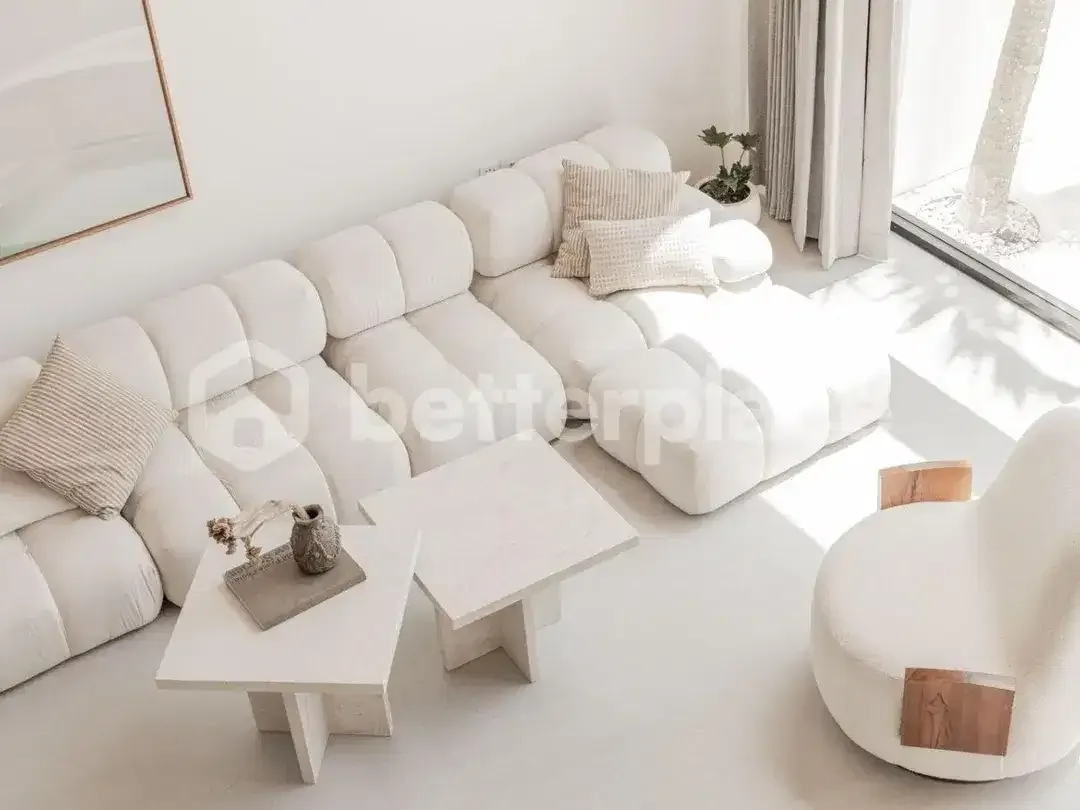 Stylish Two-Storey Villa with Sauna and Pool, Just Minutes from Bingin Beach - Image 2 of 10