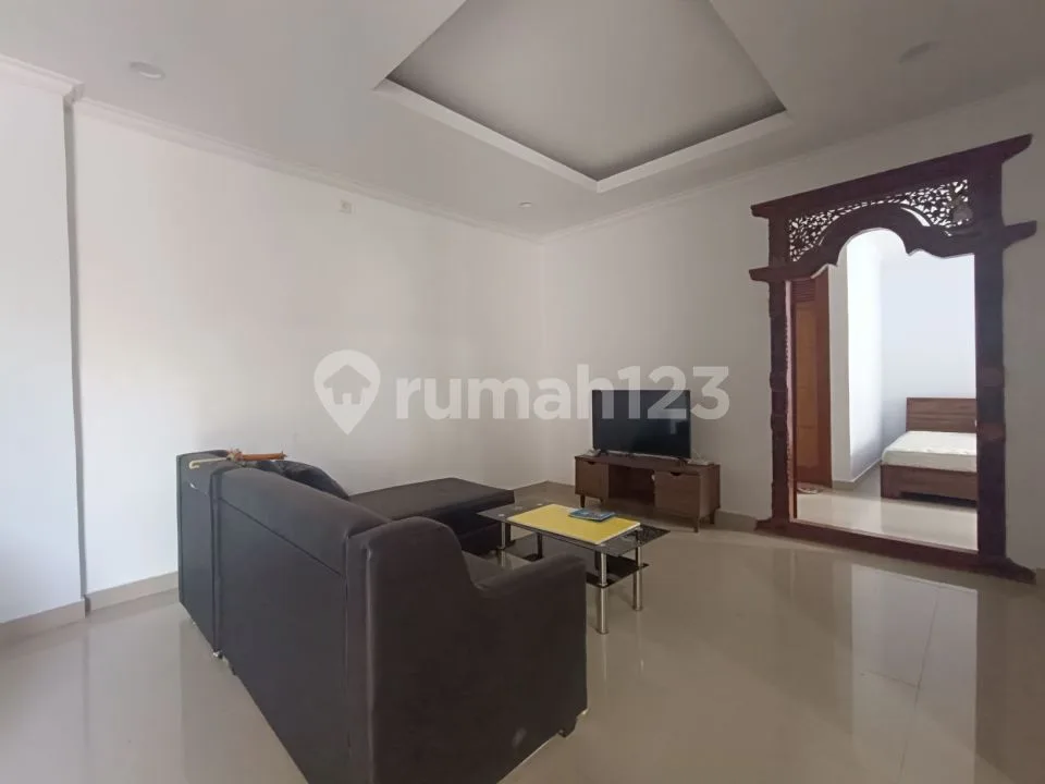 Disewakan Rumah Baru Modern Minimalis Berlantai 2 Area Gatot Subroto Dekat Living World dan Gor Ngurah Rai, Denpasar - Image 2 of 4