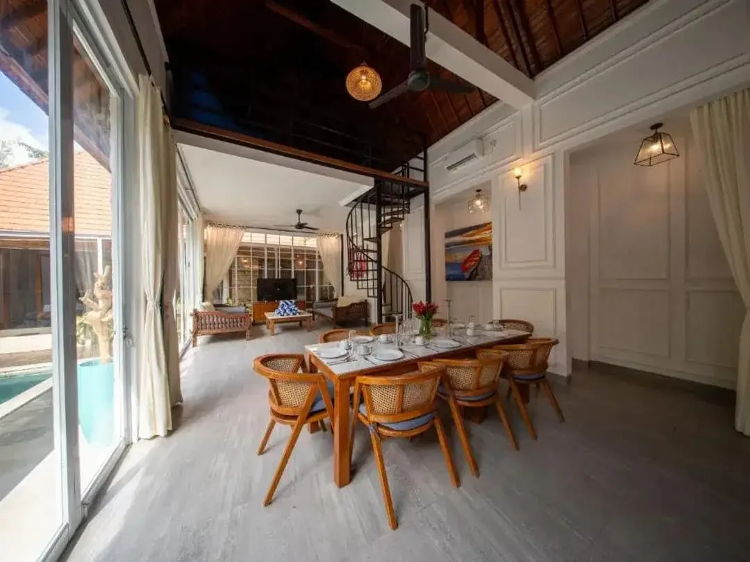 4 Bedrooms Villa with Private Pool in a Strategic Location Umalas - Canggu - Image 8 of 10