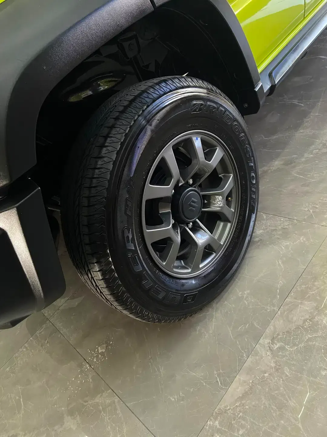 Jimny 5 Door 4x4 Matic 2023 Low KM 16rb - Image 6 of 10