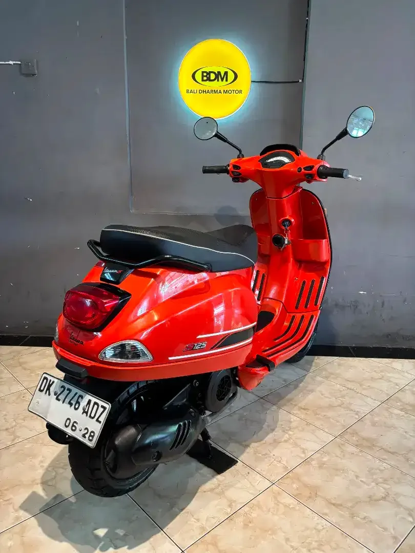 DP 500k/ BUNGA MENURUN 2% / PIAGGIO VESPA S 125 TAHUN 2023 - Image 6 of 7