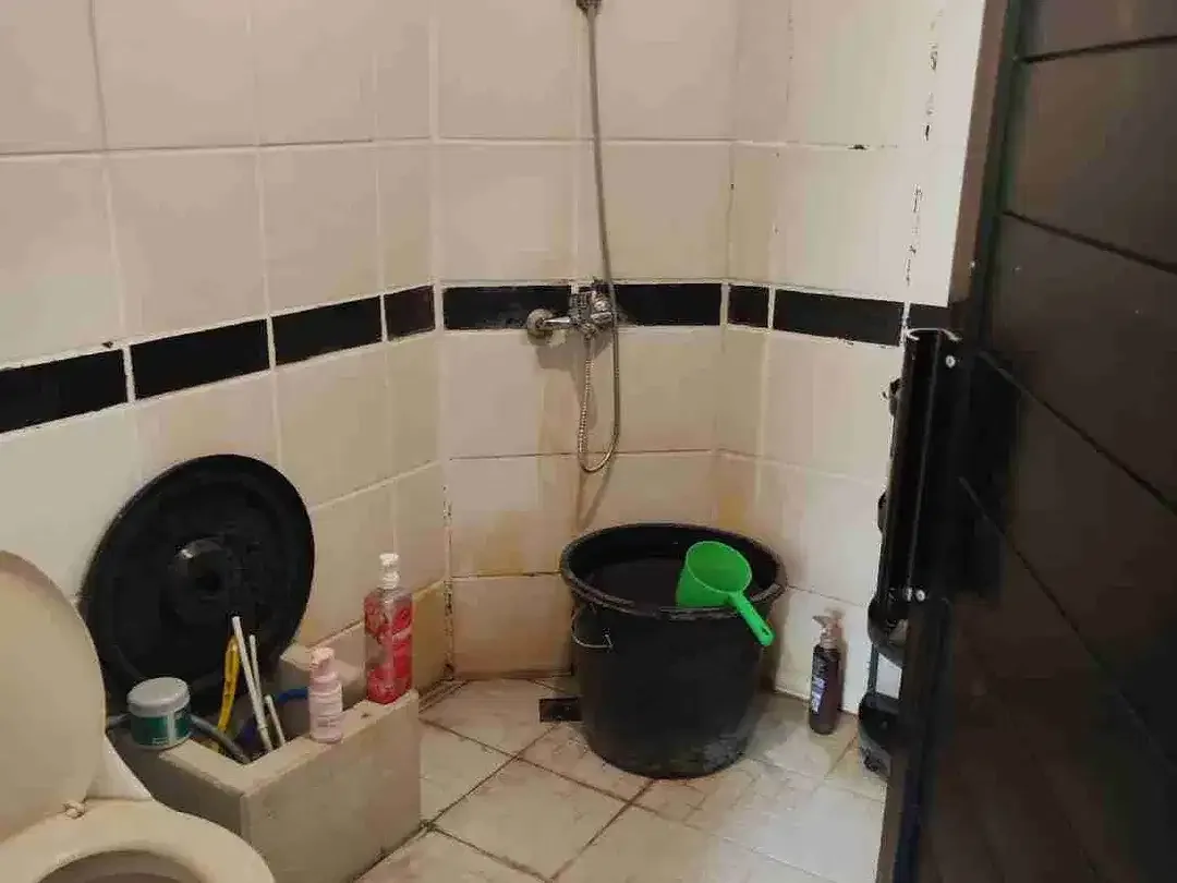 Kost Eksklusif 3 Lantai Full Penghuni di Gelogor Carik Denpasar - Image 4 of 9