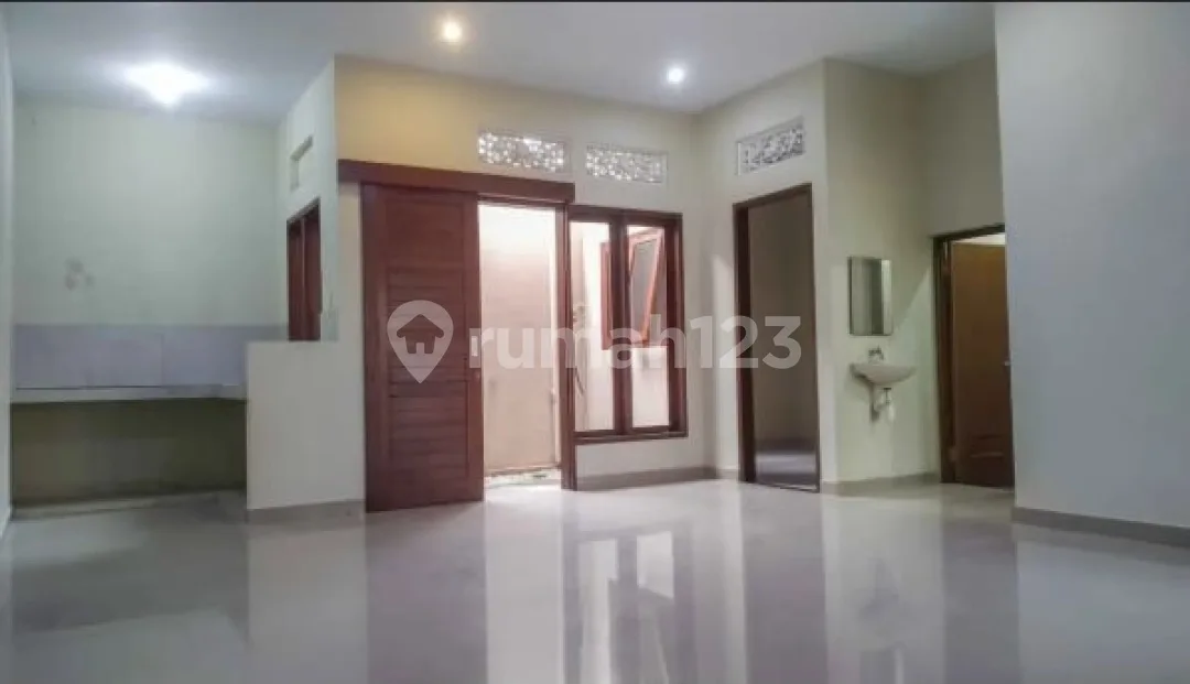 Rumah Jln Tukad Buaji Sesetan Denpasar Bali - Image 4 of 4