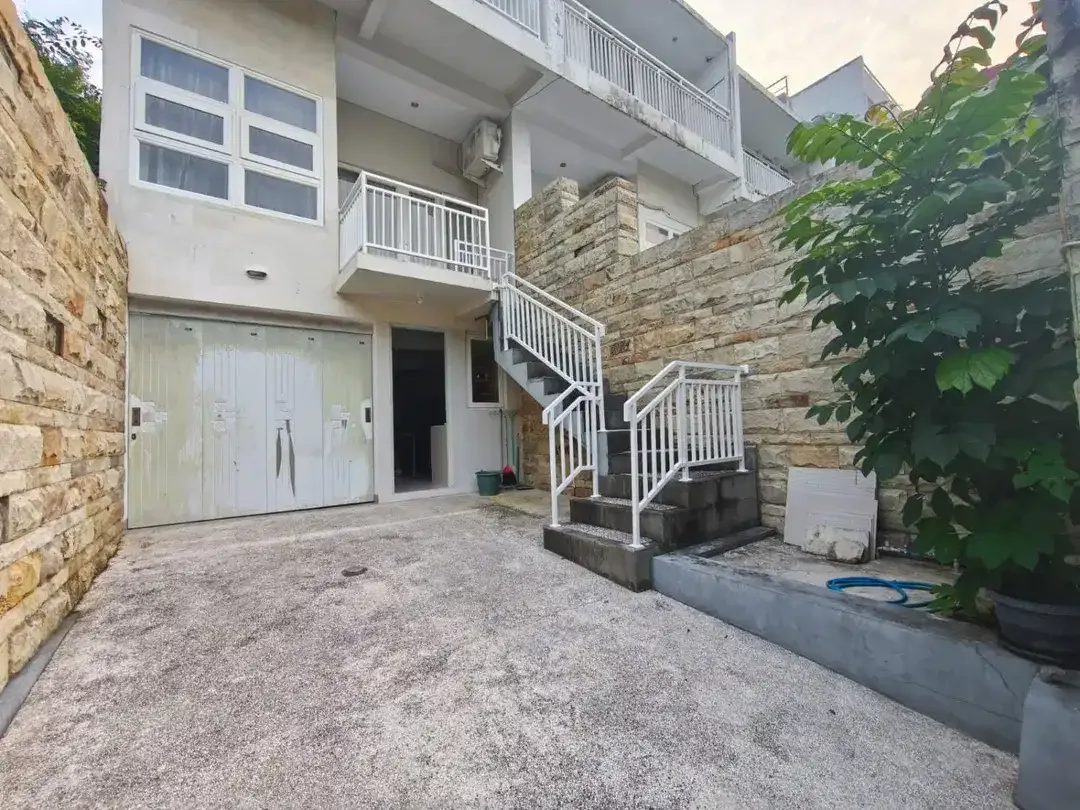 Modern House For Lease At Ocean Bay Sun Jl. Siligita, Nusa Dua, Benoa - Image 3 of 10