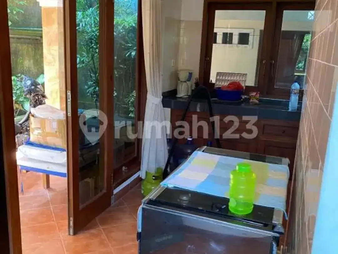 Dijual Villa 3 Lantai Full Furnished View Ocean dan Jalan Tol - Image 8 of 10