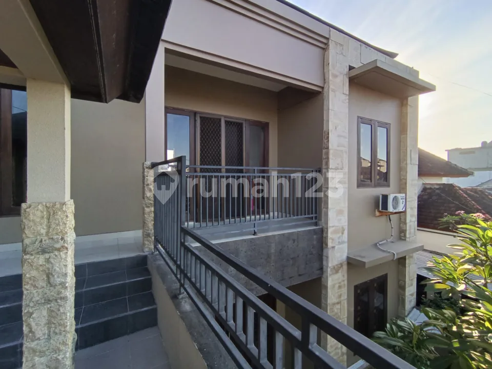 Disewakanvilla 4Br Strategis Dekat Sekolah Internasional - Lease 20 Tahun / Sewa Tahunan - Image 4 of 4