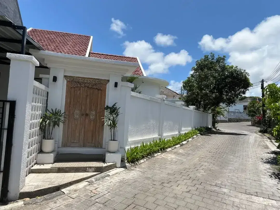 villa baru di nusa dua, furnish, pool, dkt pantai - Image 8 of 10