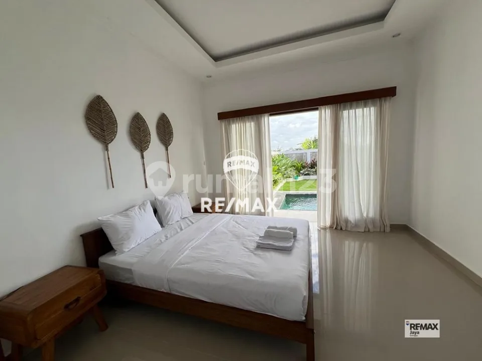 Stunning 2 Bedroom Private Pool Villa For Rent In Canggu - Image 3 of 4