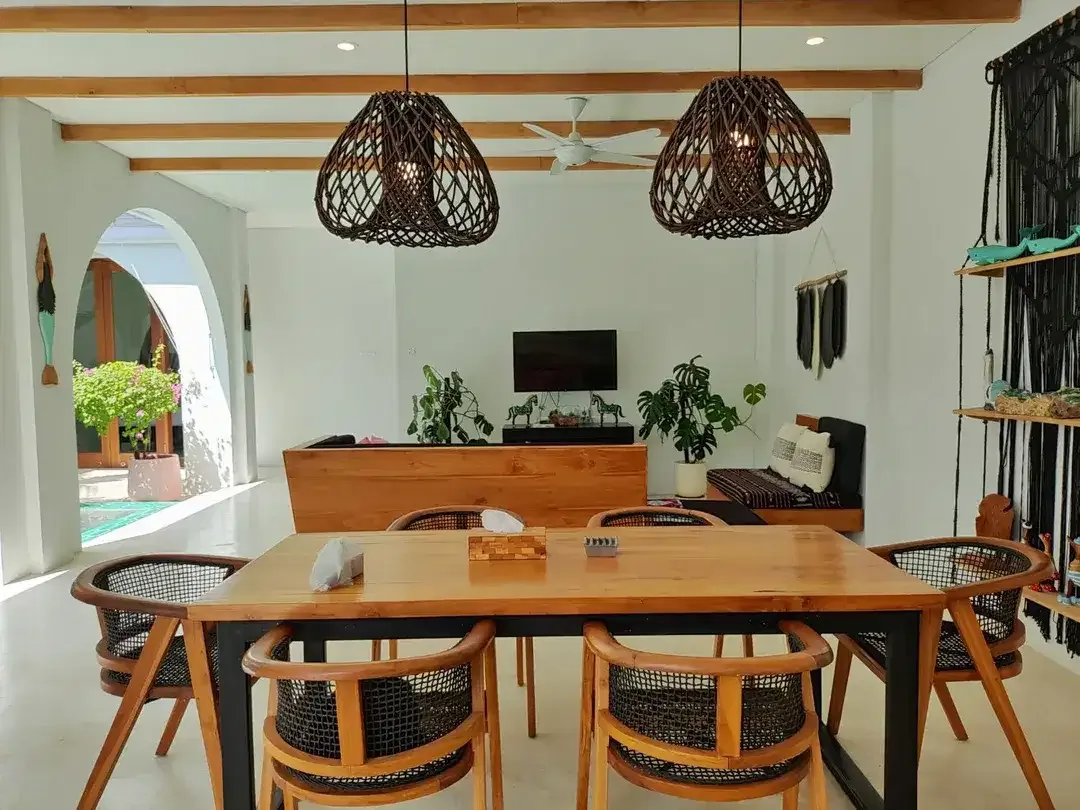 3 Bedrooms Mediterranean Villa in Pererenan Canggu - Image 4 of 10