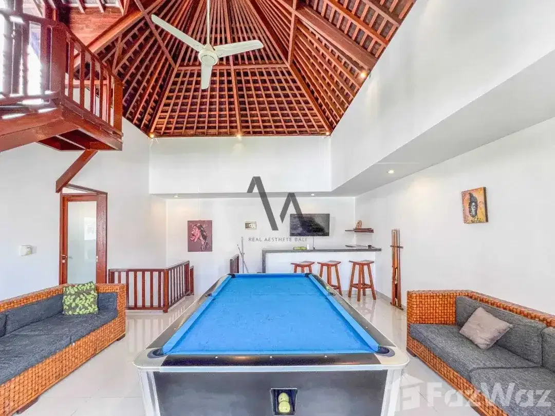 3 Bedroom Villa for rent in Batu Bolong, Bali - Image 7 of 10