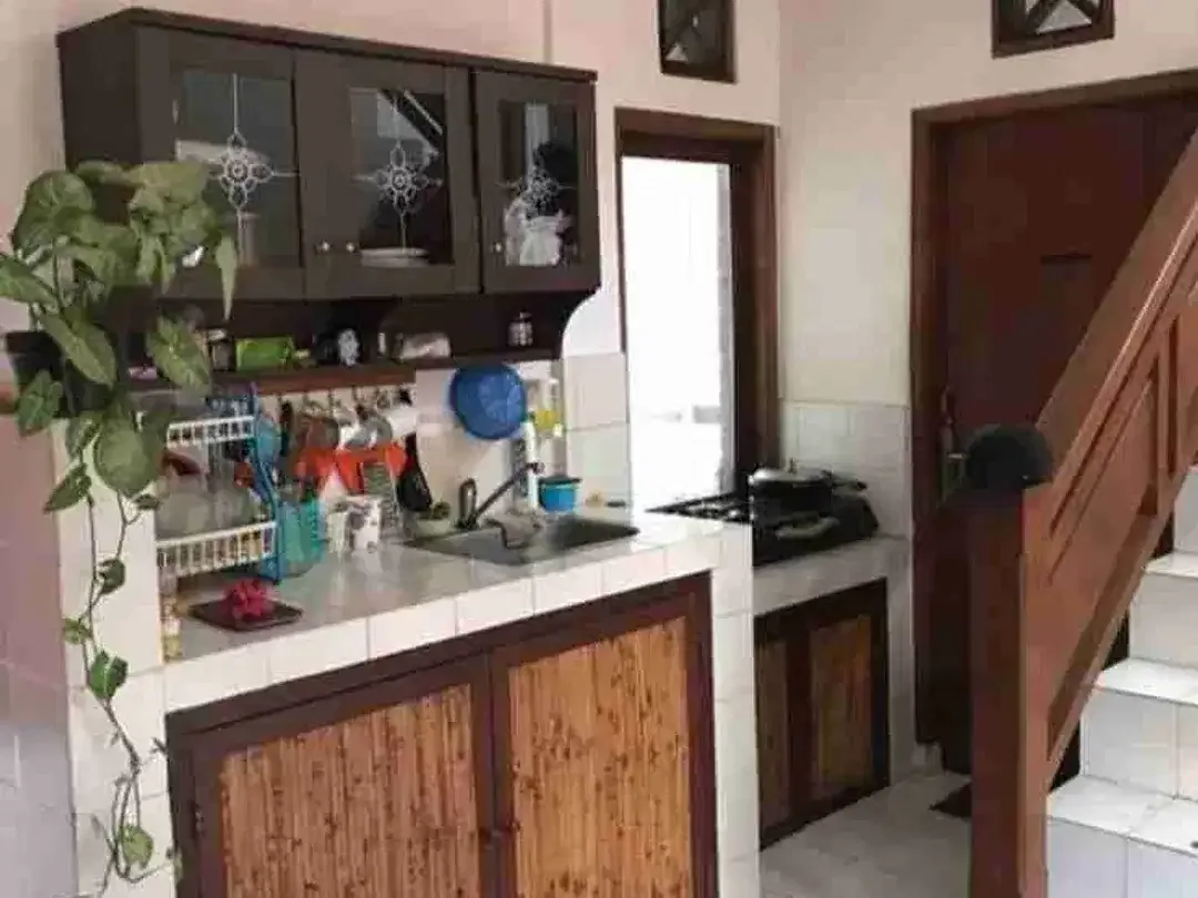 Di jual rumah lantai II di perumahan Wisma Nusa Permai Benoa kampial Kuta Selatan Badung Bali - Image 9 of 10