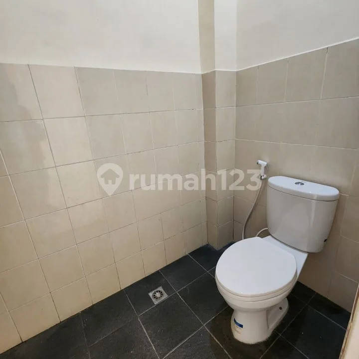 Ruko Baru 3 Lantai di Area Komersil Jimbaran - Image 4 of 4