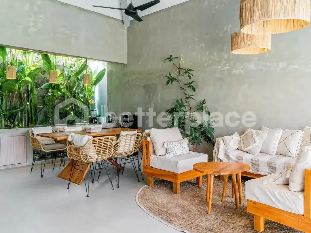 Modern 2 Bedroom Villa with Garden in Kerobokan - Image 2 of 10