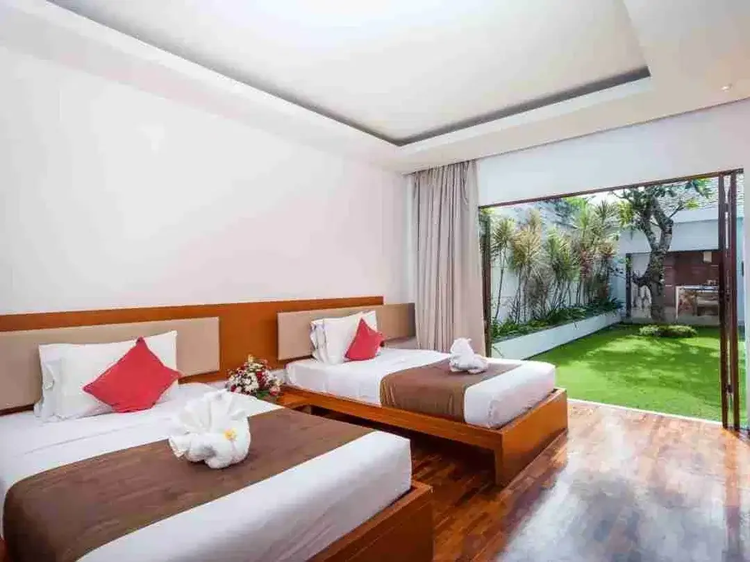 Luxury Villa Dekat Pantai Batu Belig Seminyak - Image 9 of 10