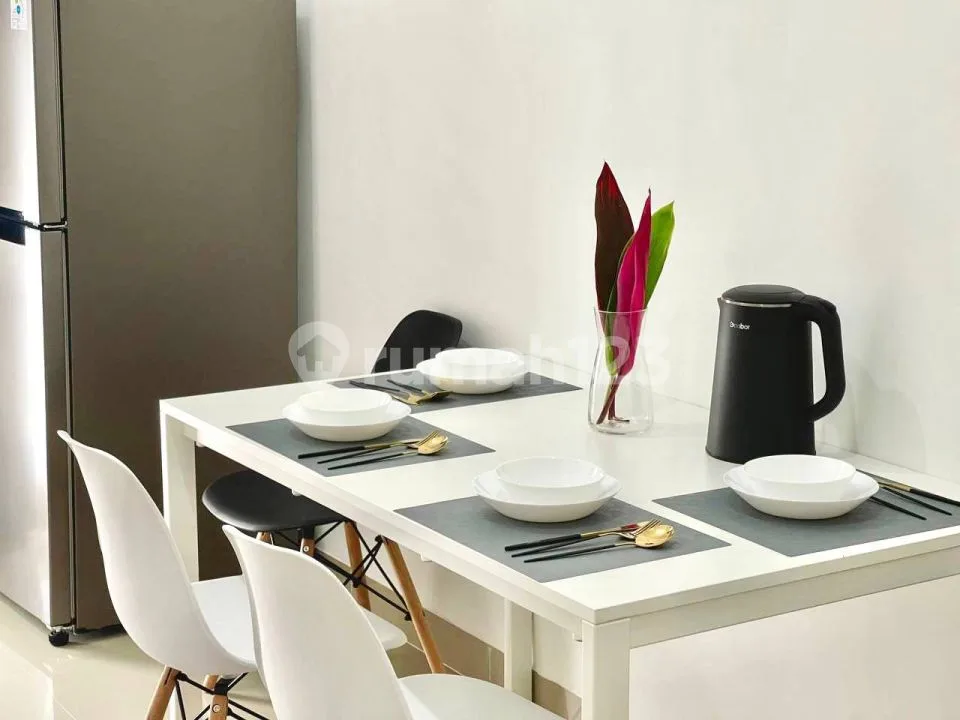 Modern Town House in Private Resindence Munggu - Canggu - Bali - Image 1 of 4