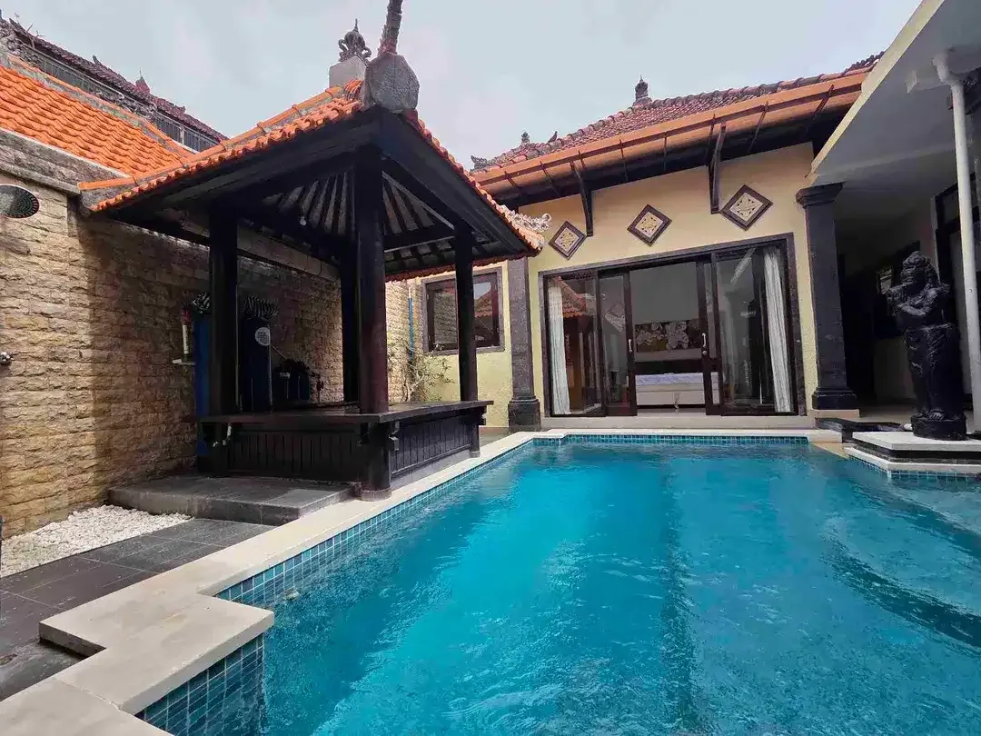 disewakan Villa murah dengan kolam renang di sanur - Image 2 of 10
