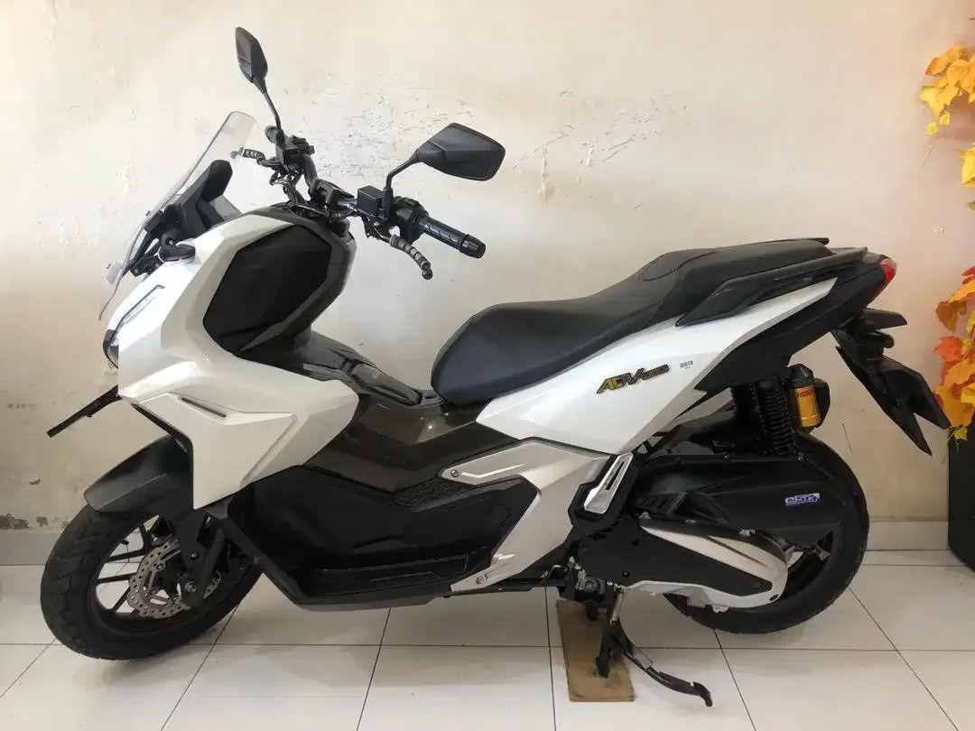 Honda ADV 160 CBS Th.2025 White!! - Image 4 of 10