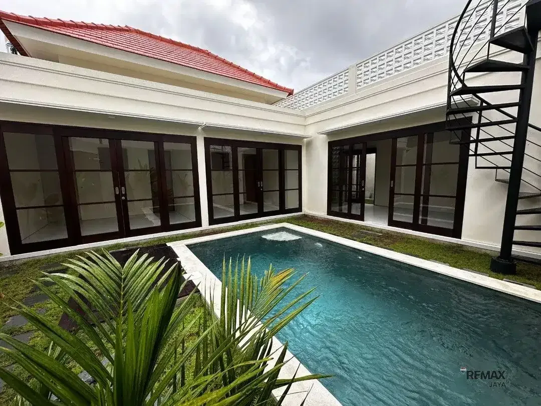 Villa 1 Lantai Dikomplek Perumahan Disewakan, di Umalas - Image 9 of 10