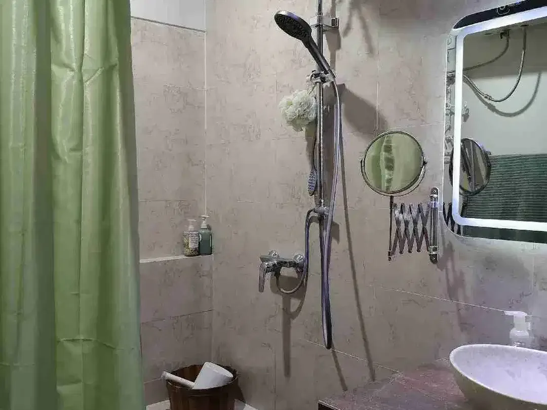 RUMAH RASA VILLA , DIJUAL ATAU SEWA JANGKA PANJANG ,KROBOKAN - BALI - Image 6 of 10