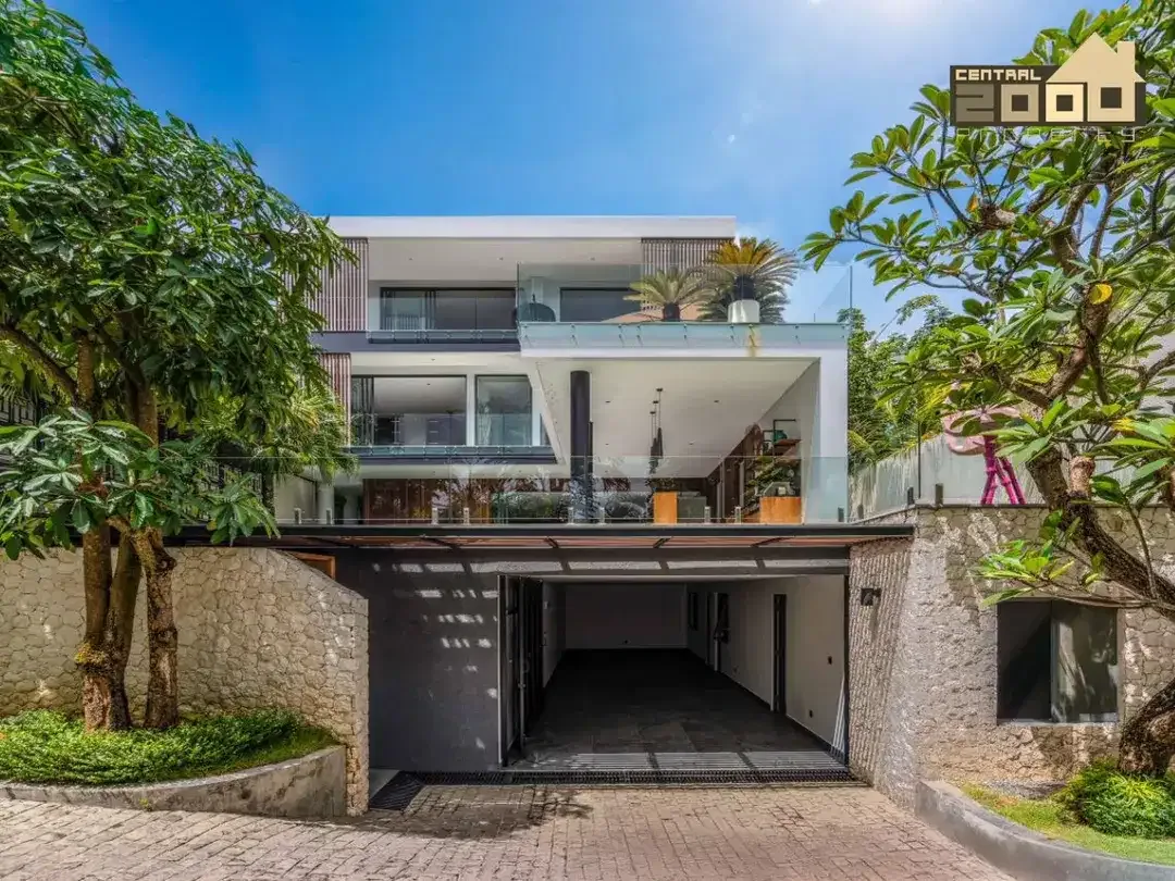Modern Luxury Villa Overlooking Jimbaran Bay - Image 10 of 10