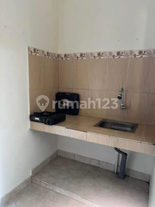 Rumah Kontrakan 2 Kamar Unfurnished, Lokasi Dalung - Image 3 of 4