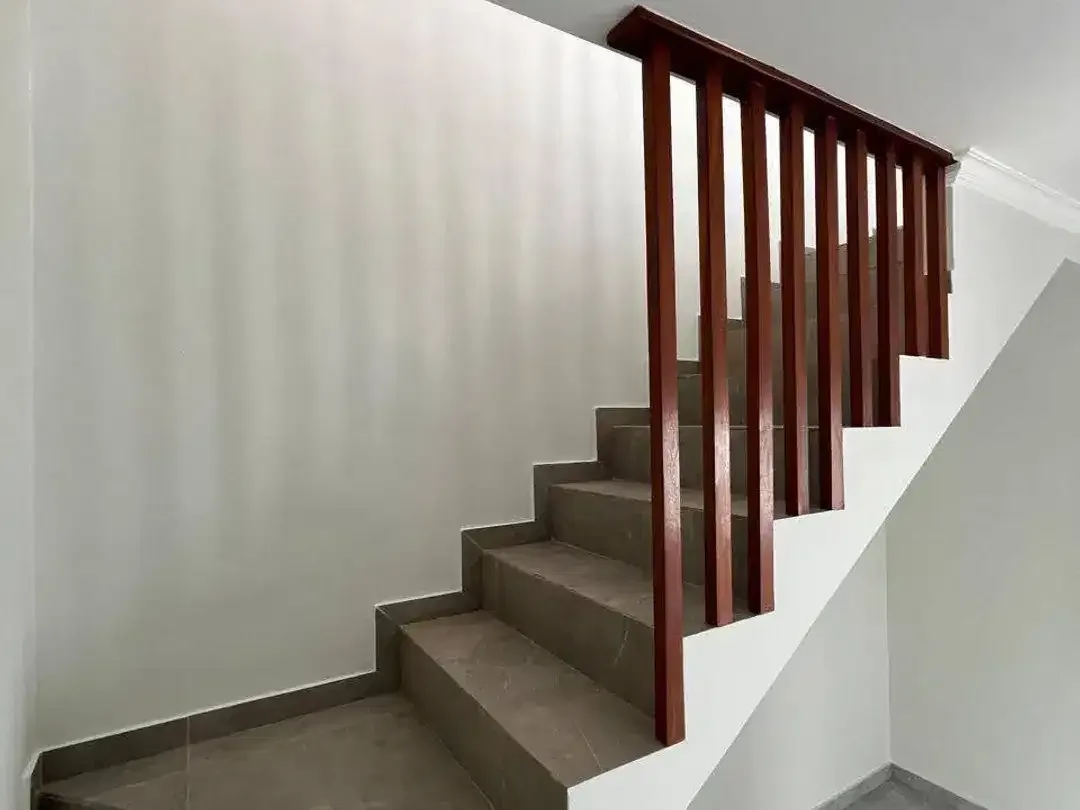 DIJUAL - RUMAH DENGAN PRIVATE POOL DI SANUR - Image 8 of 10