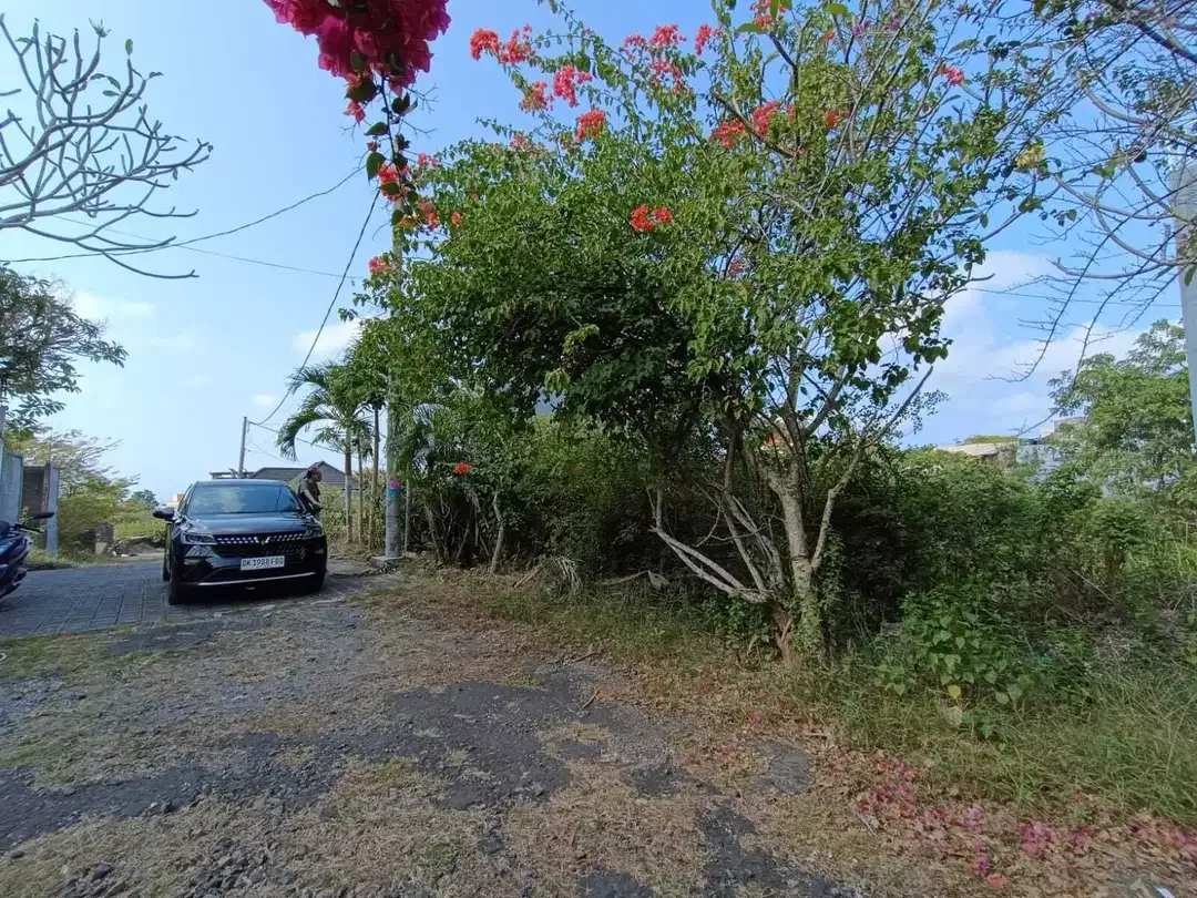 Dijual Tanah Bangun 2 Lantai Dapat View Laut Bandara - Image 1 of 3