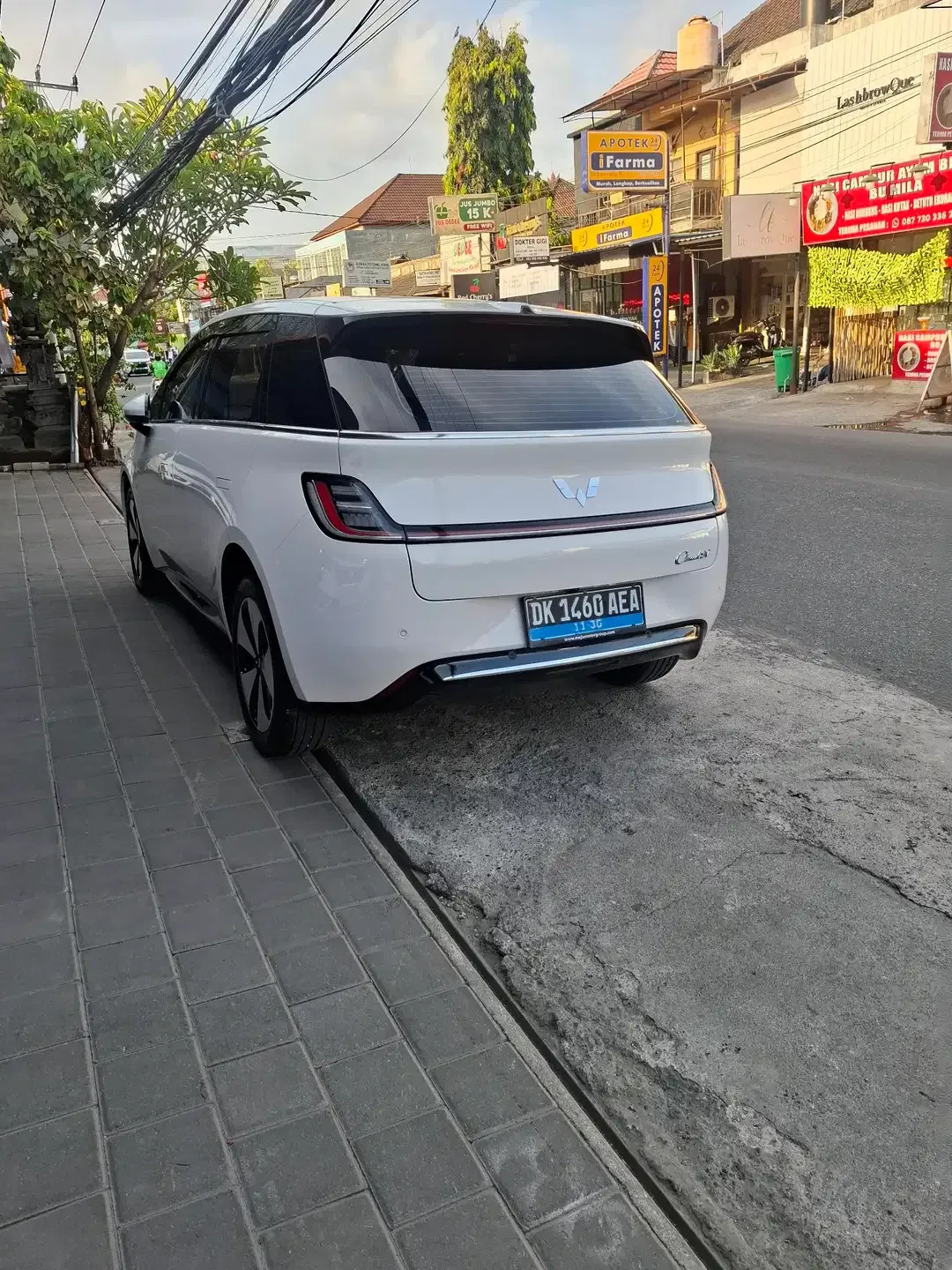 WULING  CLOUD  EV  PRO - Image 3 of 8