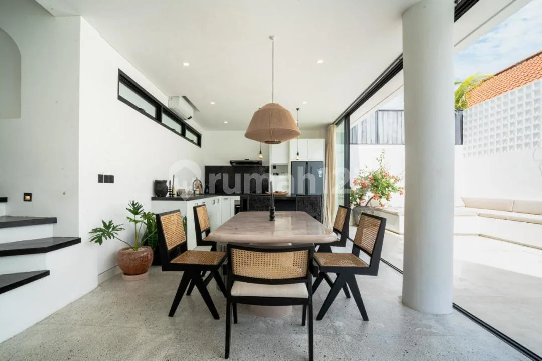 3Br Villa With Workspace, Modern Interior & Pool In Bumbak - Image 3 of 4