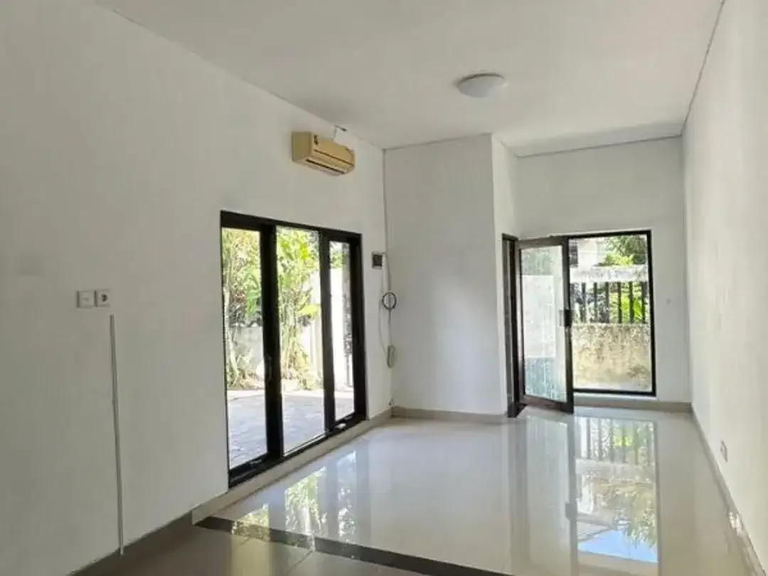 MINIMALIS HOUSE IN MERDEKA RENON DENPASAR - Image 3 of 7