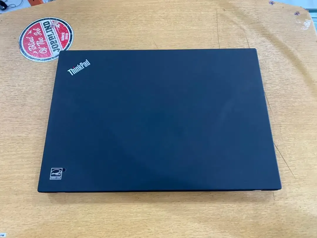 Lenovo ThinkPad T495 Amd Ryzen 7 Pro Ram 16GB SSD 512GB VGA 2GB Mulus - Image 7 of 10