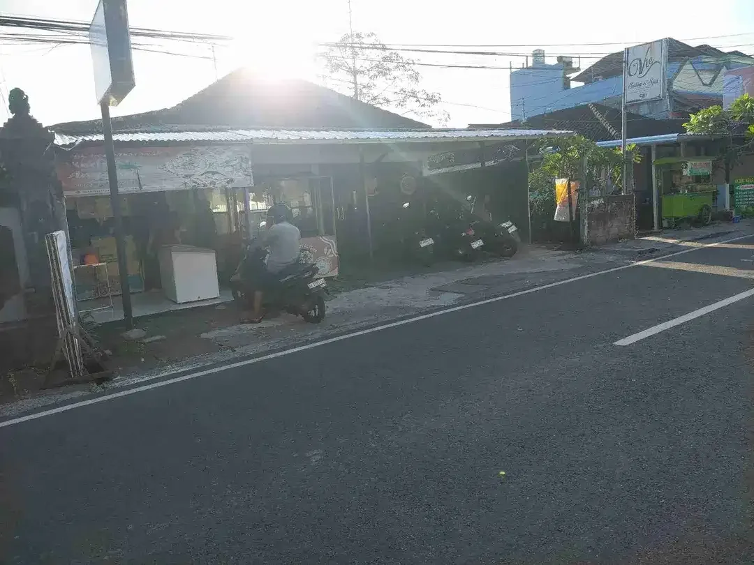 Buc Tanah 213M2 Pst Kota Bisnis Kuliner Raya Letda Kajeng Renon Jl8mtr - Image 3 of 4